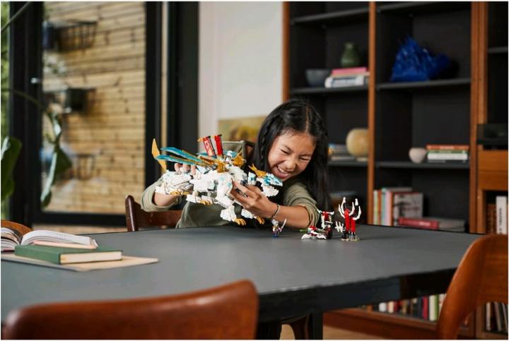 Actual product image LEGO Zane's ice dragon (71786, LEGO Ninjago)
