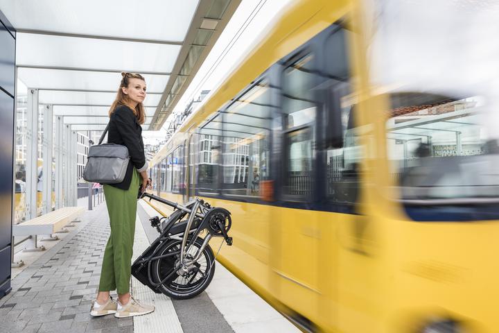 Produktbild Tern Bicycles Vektron S10