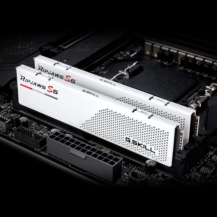 Productafbeelding G.Skill RAM Gskill D5 5600 64GB C28 Ripjaws S5 K2 W (2 x 32GB, 5600 MHz, DDR5 RAM, DIMM 288 pin)