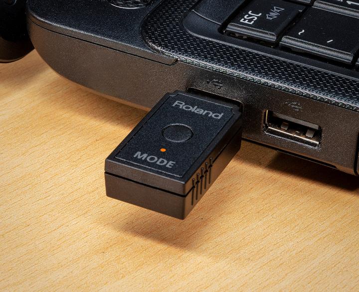 Actual product image Roland WM-1D USB dongle