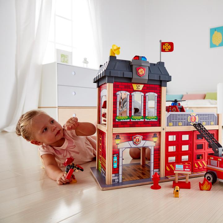 Immagine prodotto Hape Grande caserma dei pompieri di città
