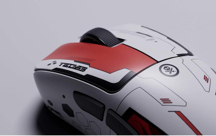 Image du produit Pulsar Gaming Gears Xlite V4 - Taille moyenne 2 (Sans fil, Filaire)