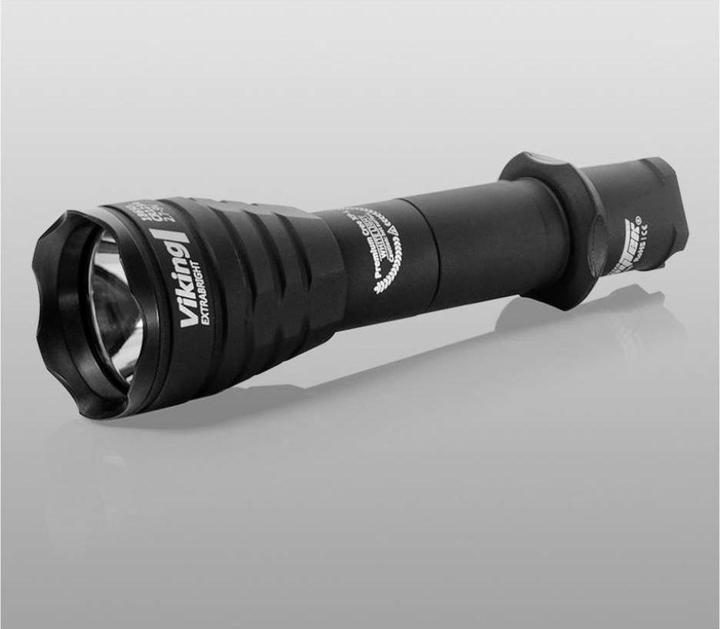 Image du produit ArmyTek Viking XP-L chaud (2.45 cm, 1150 lm)