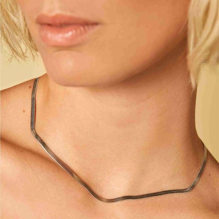 Actual product image Rosefield Essentials Necklace (Rhodium-plated 316L stainless steel)