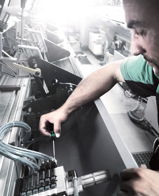 Produktbild Wera Kraftform Micro 12 Universal 1 (Schlitzschrauben, Innensechskant, Torx (TX), Phillipps-Kreuzschlitz (PH))