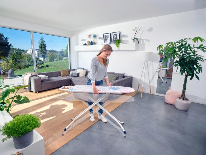 Produktbild Leifheit Bügeltisch Classic M Compact (120 x 38 cm)
