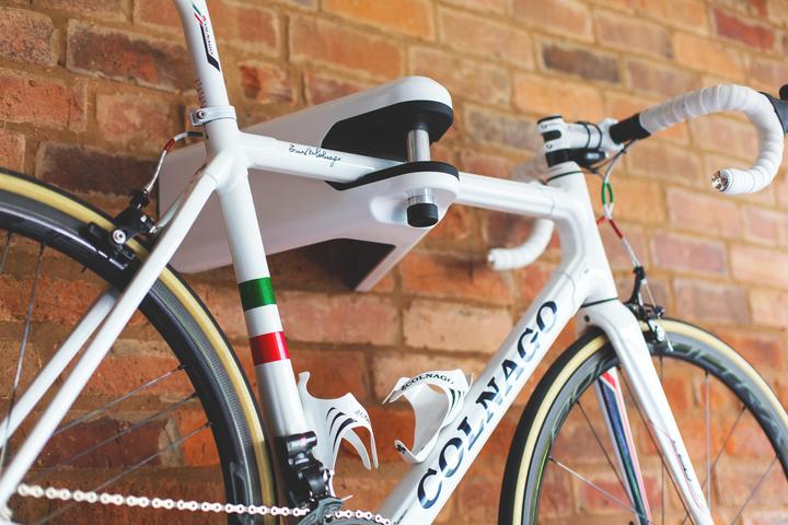 Actual product image HipLok Airlok