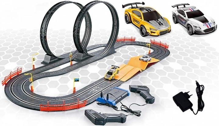 Image du produit MADE Rennbahn mit 2 Loopings Länge 560 cm