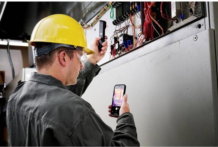 Actual product image Flir One Edge Pro
