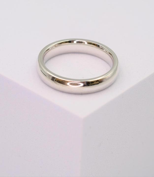 Actual product image Muau Wedding ring (64, 950 Platinum)