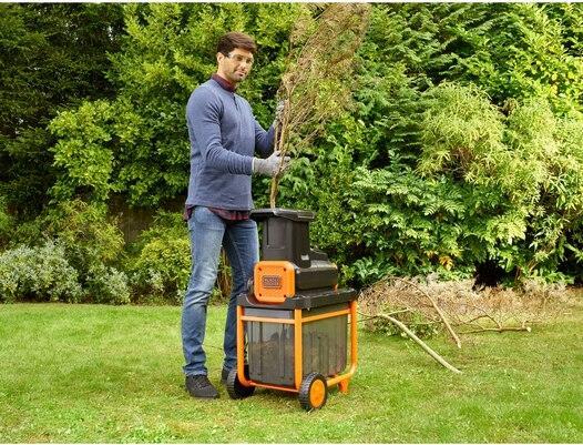 Actual product image Black & Decker Electric quiet shredder
