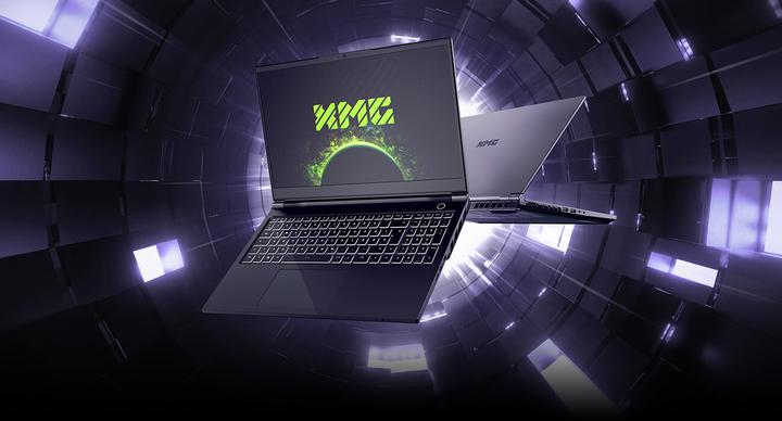 Immagine prodotto XMG PRO 17 - E23frj (17.30", Intel Core i9-13900HX, 16 GB, 1000 GB, CH)