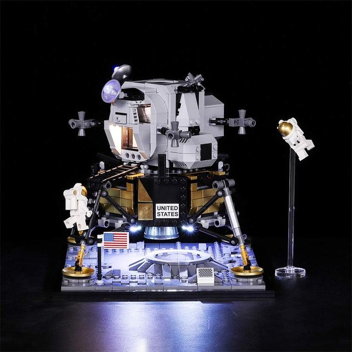 Image du produit BrickBling Kit d'éclairage LED pour LEG- NASA : module lunaire Apollo 11 (10266), télécommande incluse
