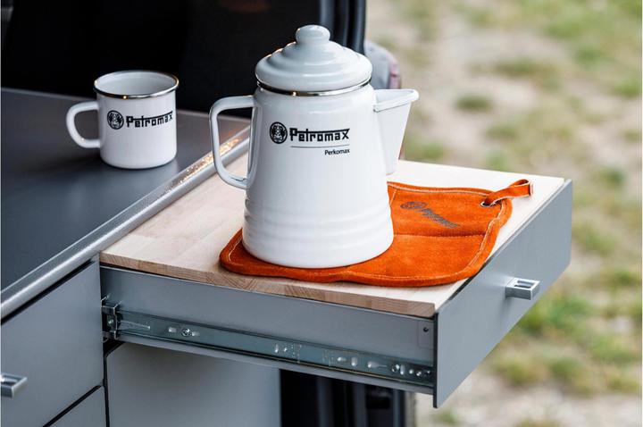 Actual product image Petromax Aramid Pro 300 pot holder (2 pieces) (rauleder, 100% aramid (polyamide), 100% polyester, contains non-textile components of animal origin)