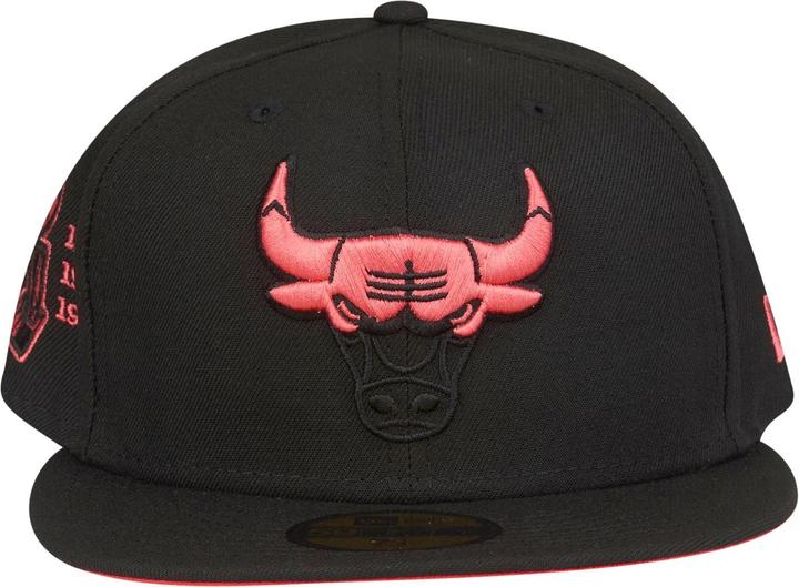 Produktbild New Era 59Fifty Fitted Cap - LAVA RED Chicago Bulls - 7 7/8 (7 7/8)