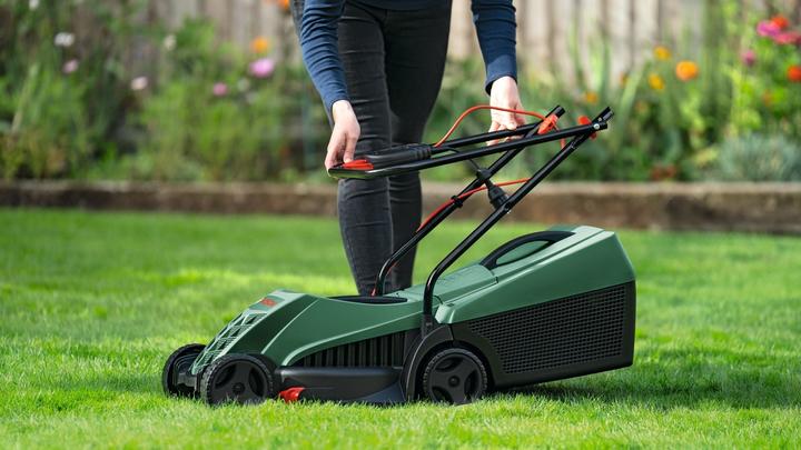 Actual product image Bosch Home & Garden EasyRotak 32-235 (Electrical connection)