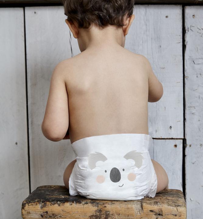 Actual product image Kit & Kin Nappies (Size 3, Monthly box, 136 Piece)