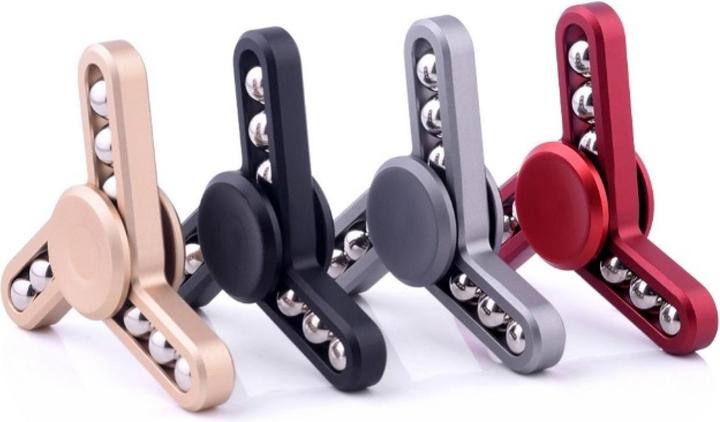 Actual product image FidgetSpinner Steelpearls Tri Hand Spinner