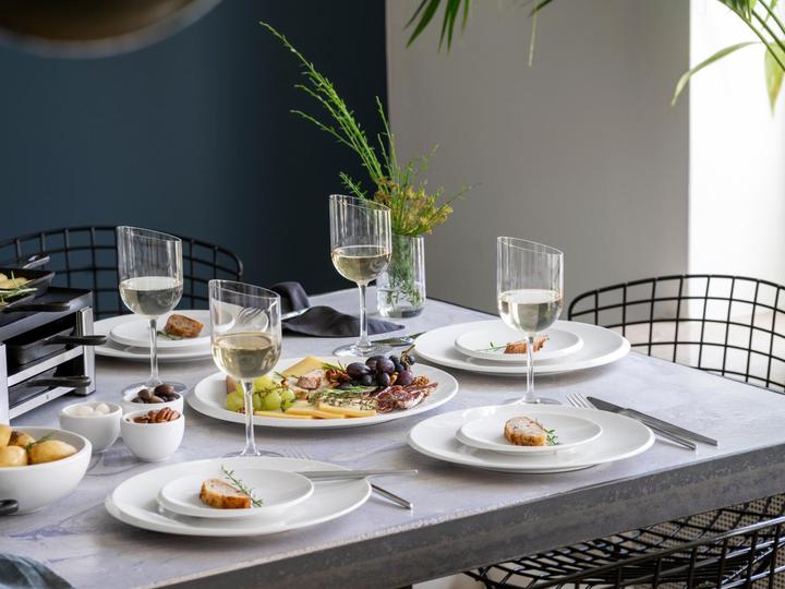 Actual product image Villeroy & Boch White Wine Goblet, Set of 4pcs NewMoon (21.50 cl, 4 Glasses, White wine glasses)
