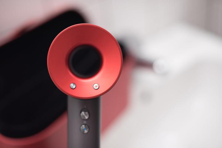 Produktbild Dyson Supersonic + Box