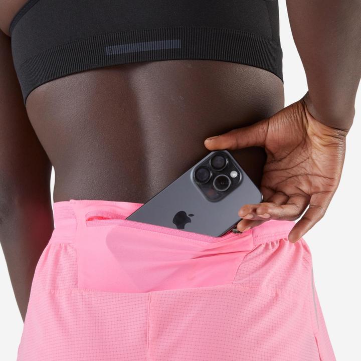 Actual product image Kiprun Laufshorts Trailrunning Damen leicht - Run 900 Light rosa (XS)