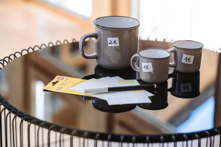 Actual product image Avery Multipurpose labels