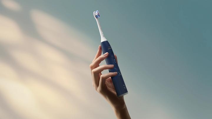 Actual product image Philips HX7403/01 SONICARE 6100 (Sonic toothbrush)