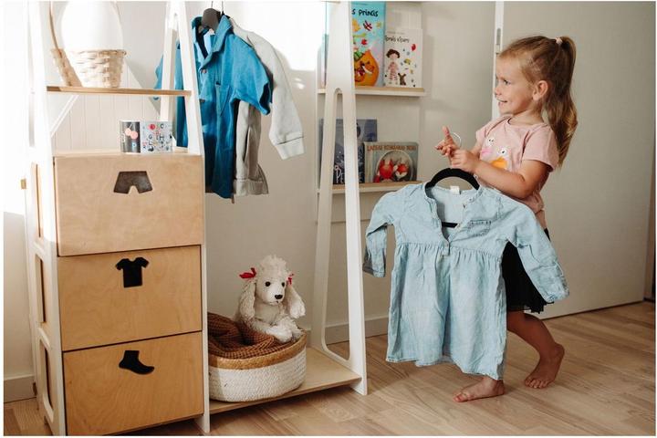Immagine prodotto Duck Woodworks Cassettiere dell'armadio per bambini con maniglie a forma di abito
