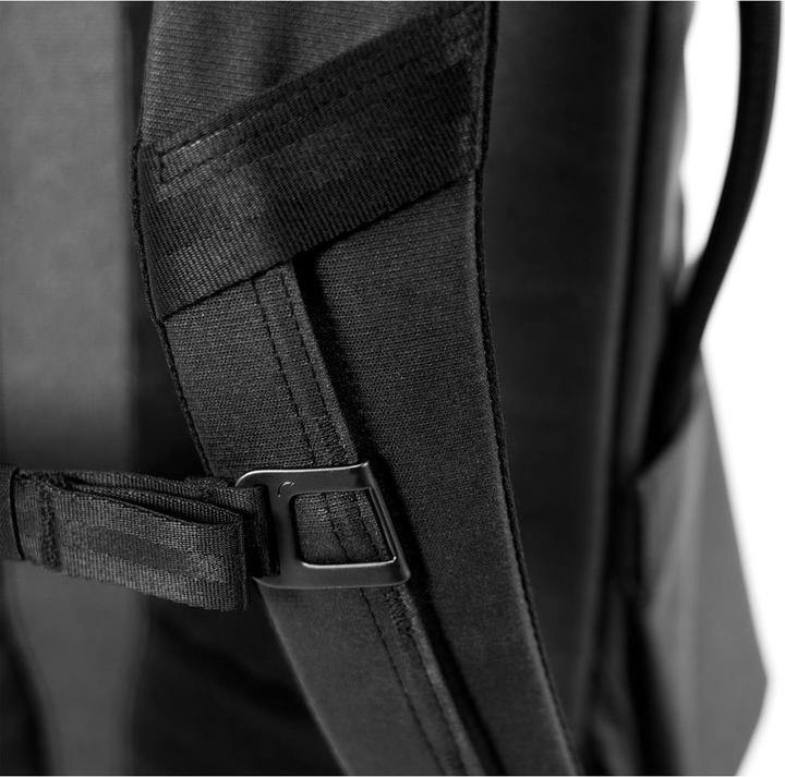 Actual product image Peak Design Everyday Backpack 20L (Photo backpack, 20 l)