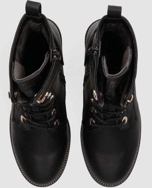 Actual product image Mustang Stiefelette (38)