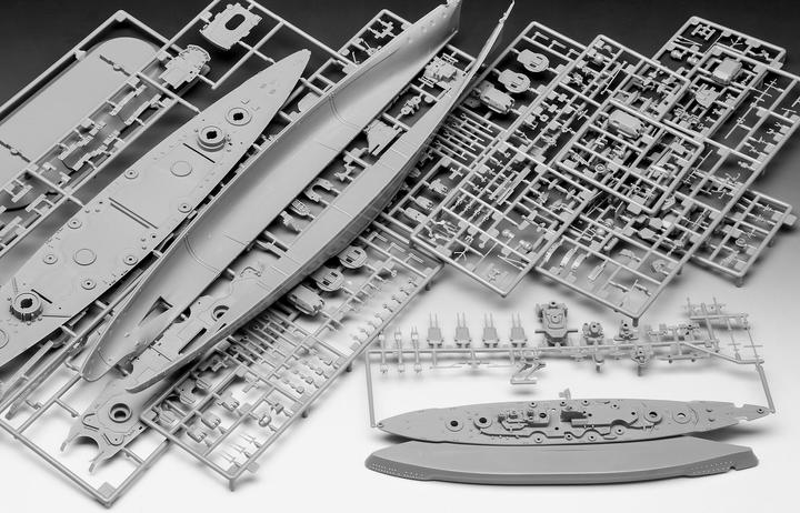 Actual product image Revell The Legendary Bismarck