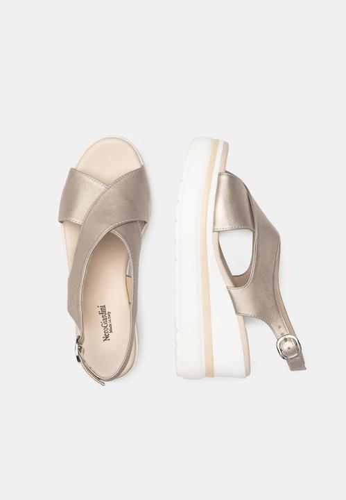 Actual product image Nero Giardini Sandalen (39)