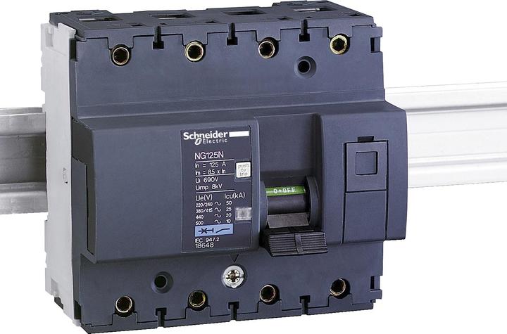 Immagine prodotto Schneider Electric Interruttore NG125N, 3P+N, 100A, C- 18647