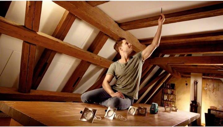 Produktbild Bosch Home & Garden UniversalLevel2 UNI und Tripod