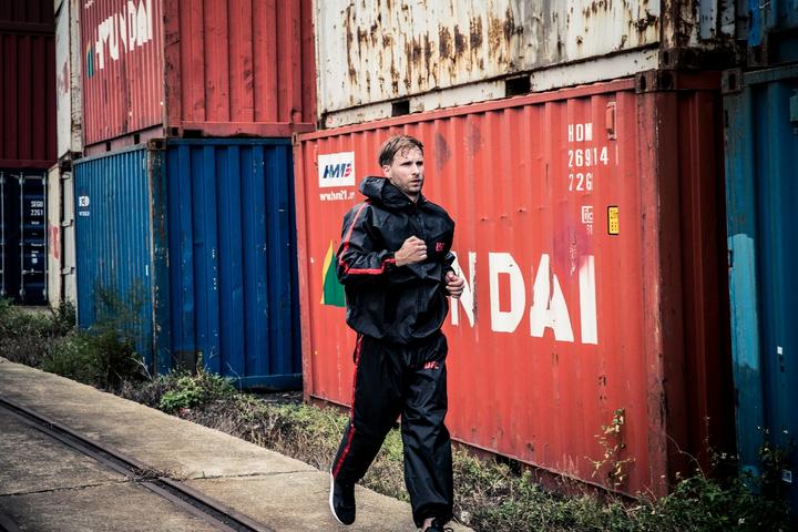 Actual product image UFC PRO Sauna Suit (S)