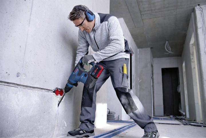 Actual product image Bosch Professional GBH 18V-34 CF (Rechargeable battery operated)