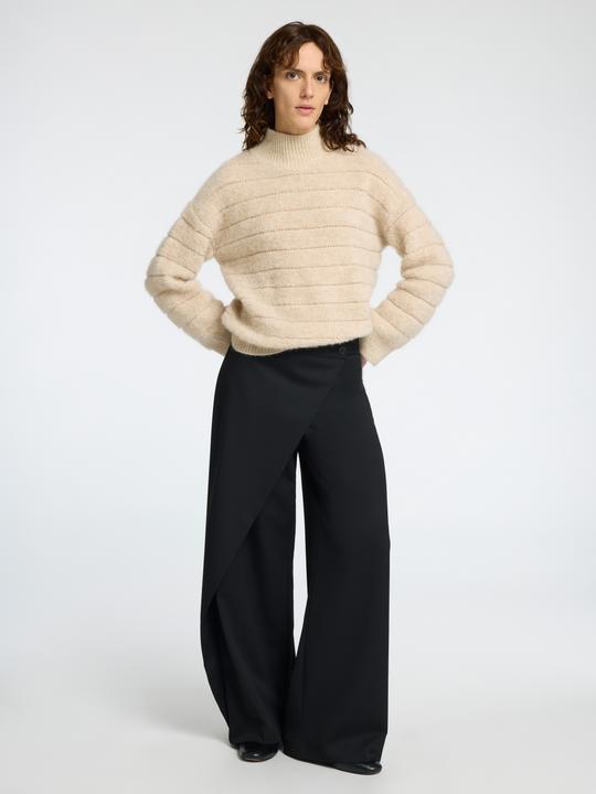 Produktbild Selected Femme Flauschiger Pullover mit hohem Kragen (XL)
