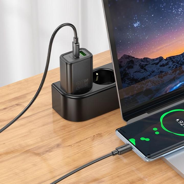 Produktbild Hoco Adapter N61 Gentle PD20W+QC3.0 charger(EU) Black (20 W)