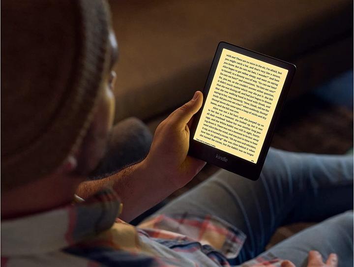 Produktbild Amazon Kindle Paperwhite without Special Offers (2021) (6.80", 16 GB, Black)