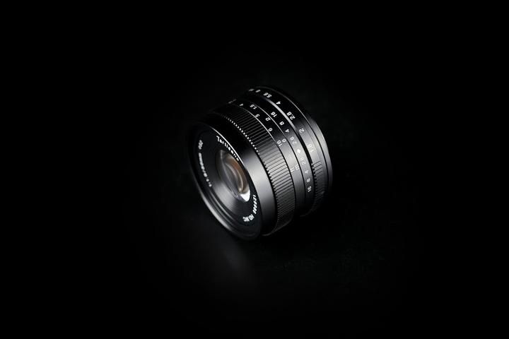 Actual product image 7artisans 50mm F1.8 MFT (Micro Four Thirds, Micro Four Thirds)
