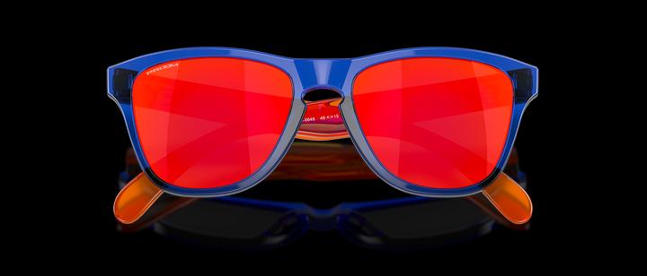 Actual product image Oakley Frogskins XXS