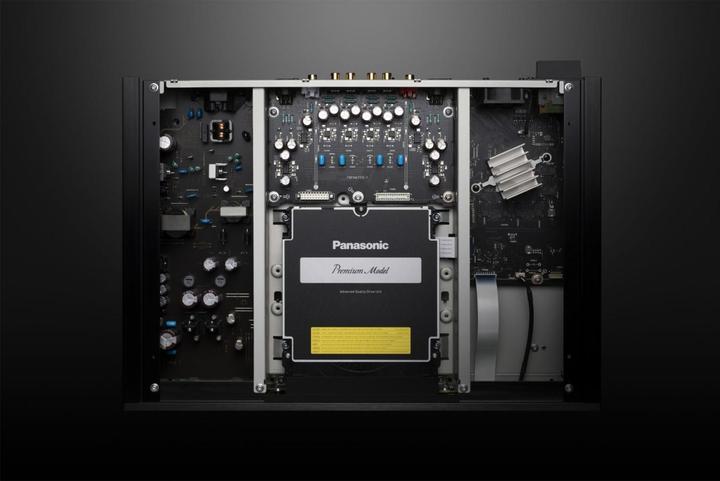 Actual product image Panasonic DP-UB9004 (Bluray Player)