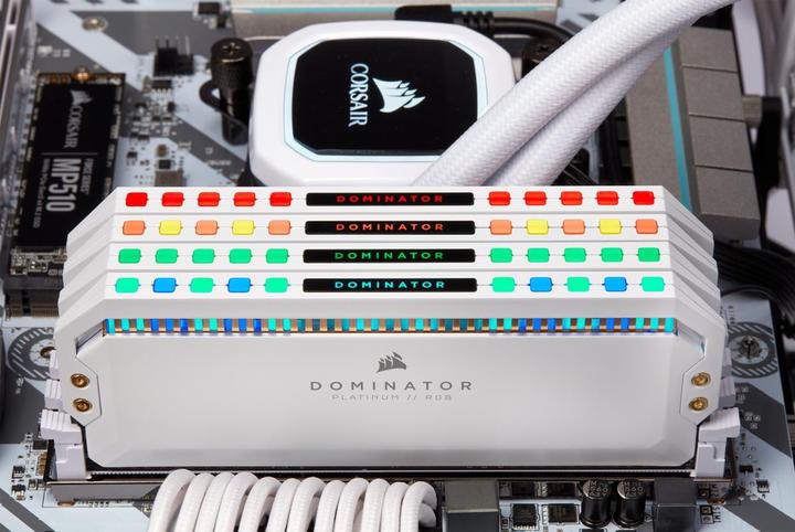 Actual product image Corsair Dominator Platinum RGB (2 x 8GB, 3600 MHz, DDR4-RAM, DIMM)