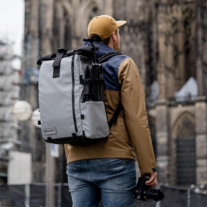 Actual product image Wandrd THE PRVKE 41 litre DisNet Grey V3 (Camera shoulder bag, 41 l)