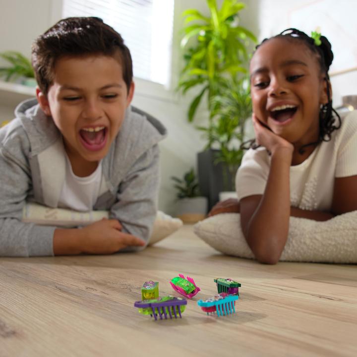 Actual product image Hexbots Nano Flash 5-pack