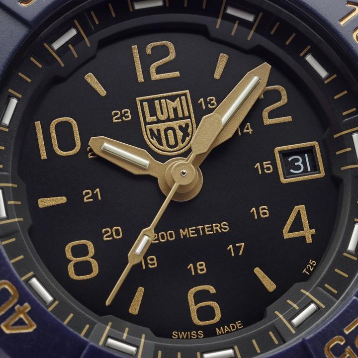 Image du produit Luminox NAVY SEAL STEEL 3250 SERIES (Montre de plongée, 45 mm)