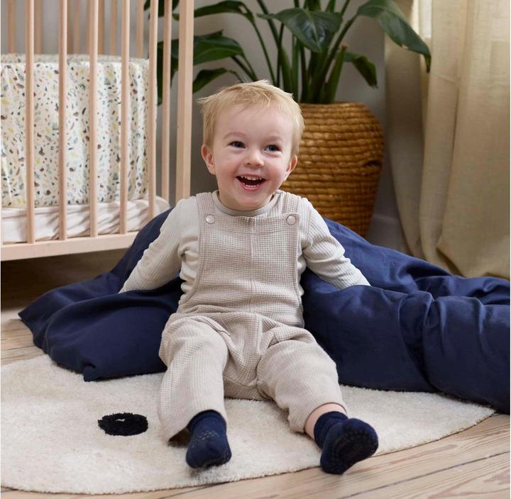 Actual product image Filibabba Tuftet rug - Christian the Whale (65 x 100 cm)