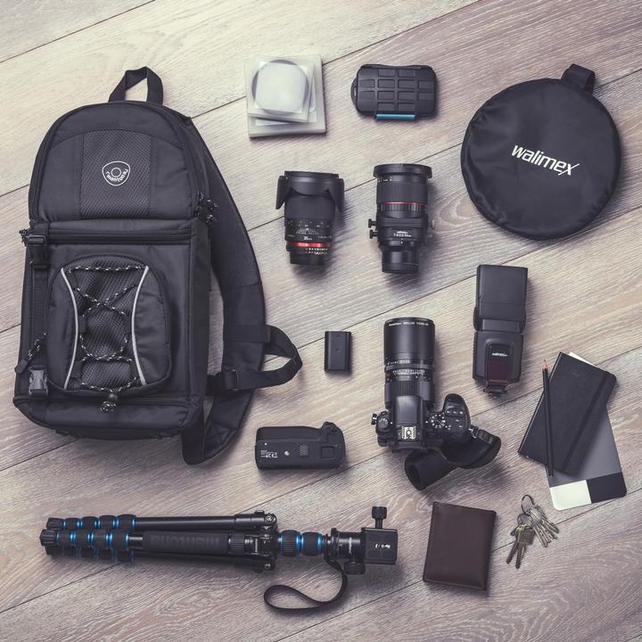 Actual product image mantona Loop Fotorucksack (Photo backpack, 22.50 l)