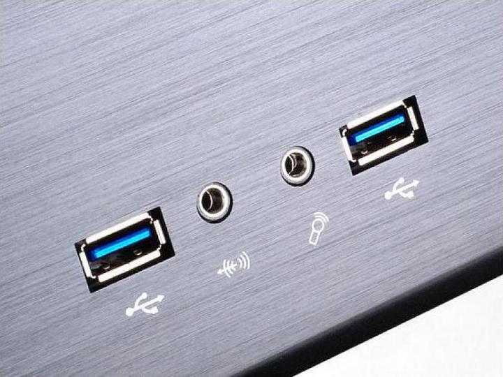 Actual product image Silverstone SST-GD05B Grandia (mATX, Mini-ITX)