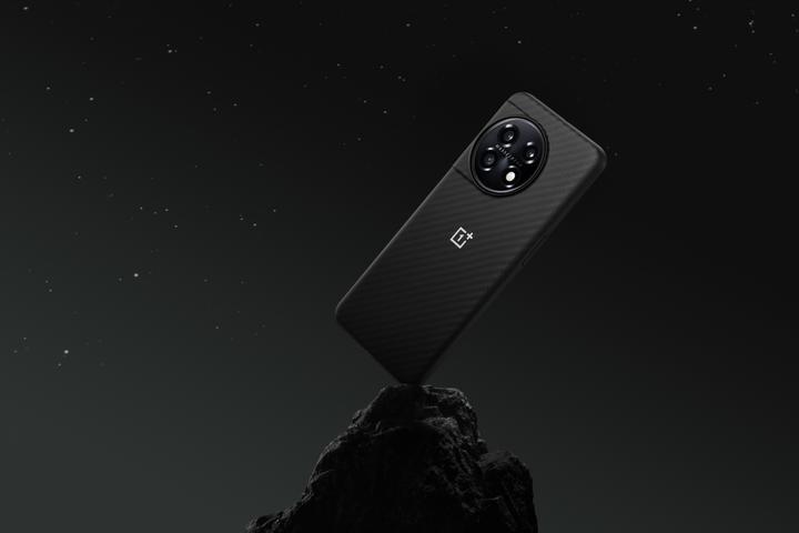 Actual product image OnePlus Aramid Fiber Bumper Case (OnePlus 11)